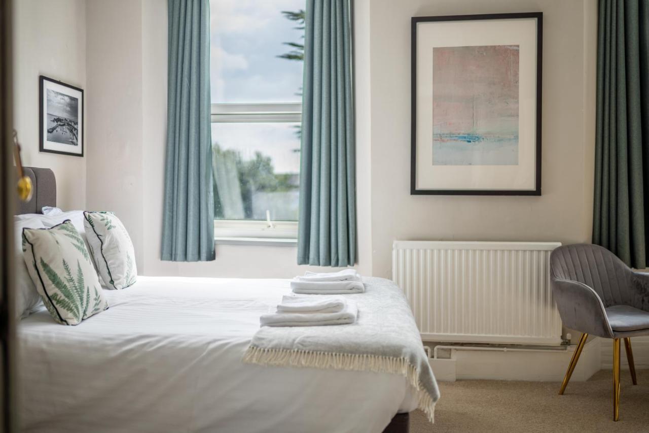 Sleepy Puffin Guest House Tenby Exterior foto